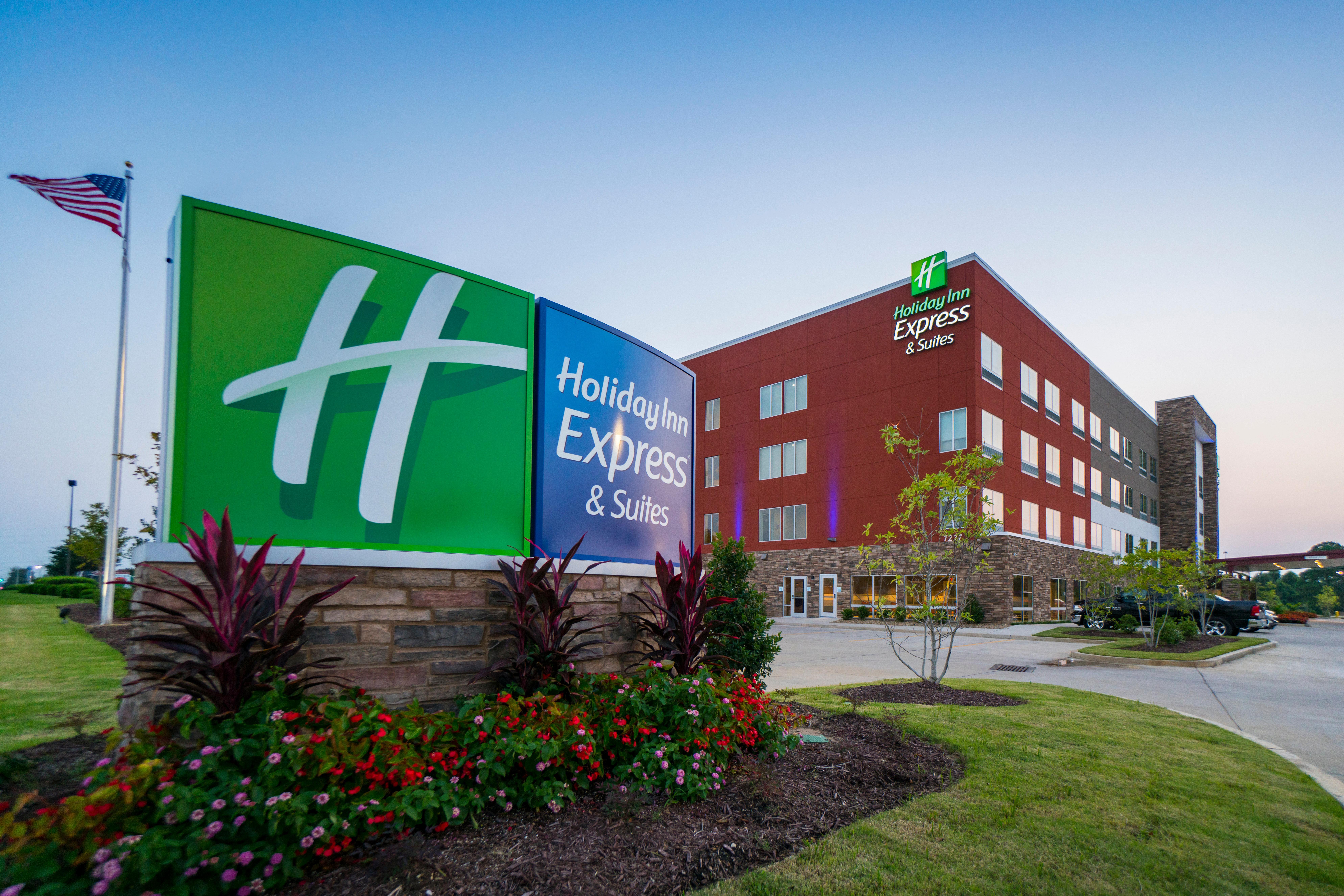 Holiday Inn Express & Suites - Southaven Central - Memphis By Ihg Exterior photo